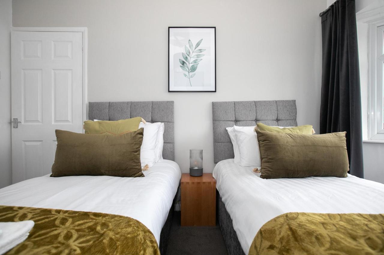 Ludlow Drive 3 Bed Contractor Family Town House In Melton Mowbray Eksteriør bilde