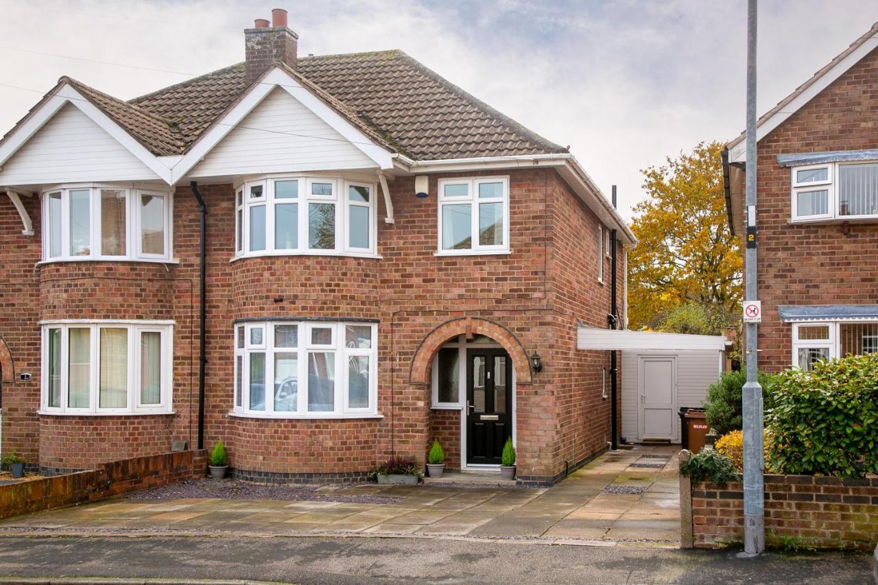Ludlow Drive 3 Bed Contractor Family Town House In Melton Mowbray Eksteriør bilde