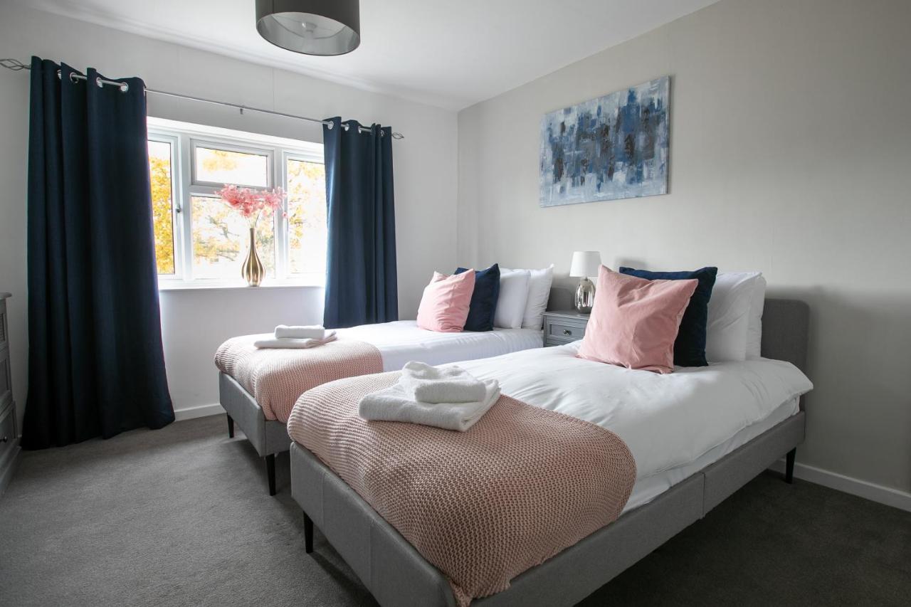 Ludlow Drive 3 Bed Contractor Family Town House In Melton Mowbray Eksteriør bilde